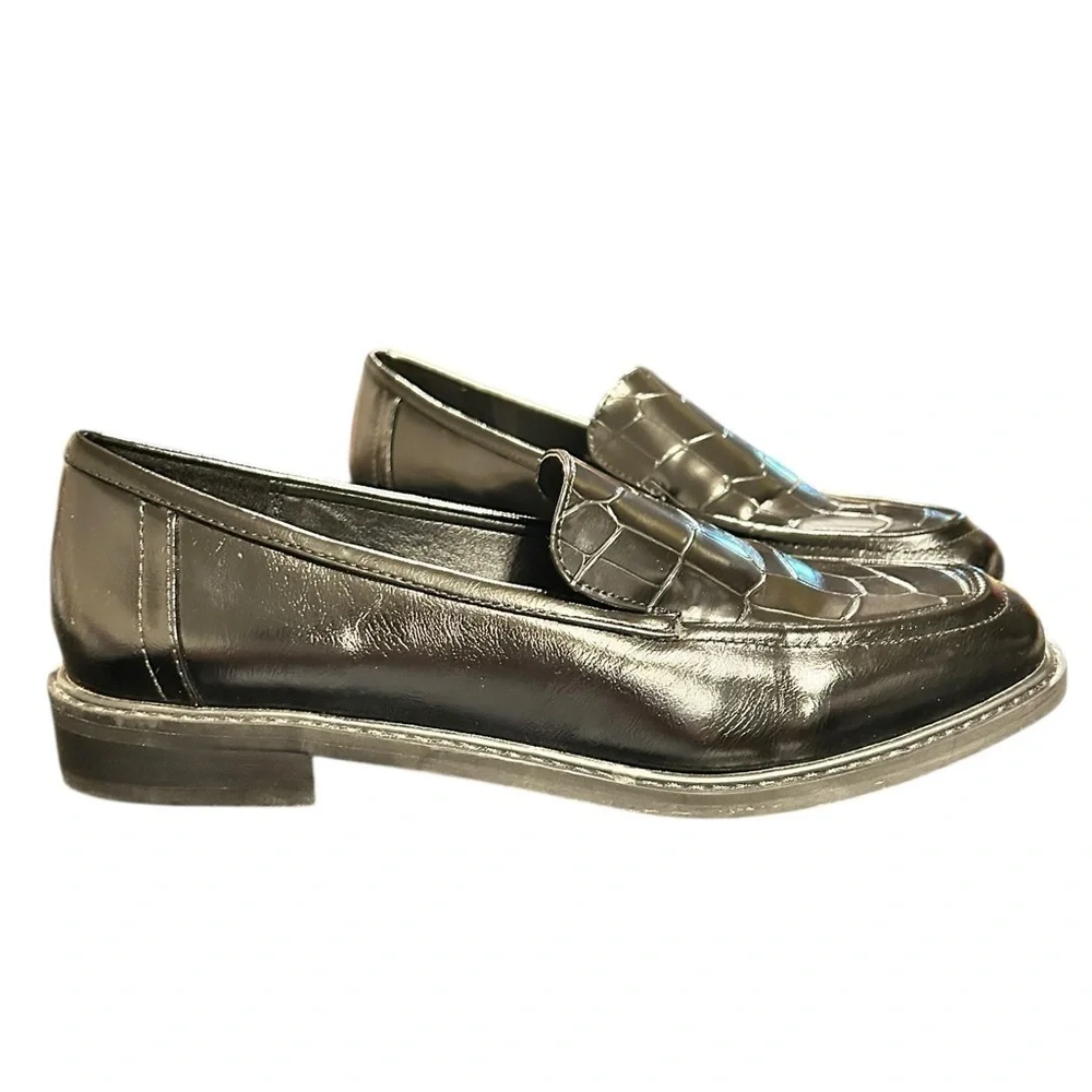 DOLCE VITA Black Crocodile Embossed Faux Patent Leather Excellent Condition Sz 8